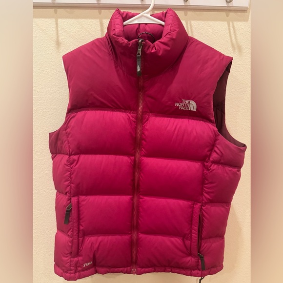 The North Face 700 Women’s Down Puffer Vest, Size L, Burgundy Pink - Picture 5 of 6